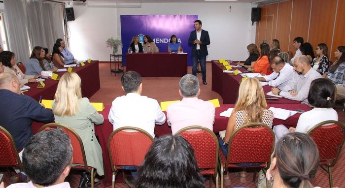 Red Educativa Mendoza_reunión marzo 24 (6)