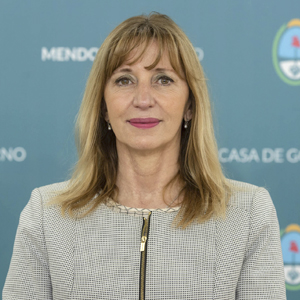 Prof. Mariana Caroglio
