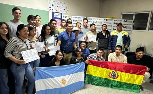 El IES San Martín realizó una capacitación en Agronomía a estudiantes universitarios de Bolivia