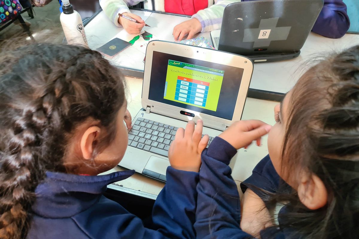 niños computadora