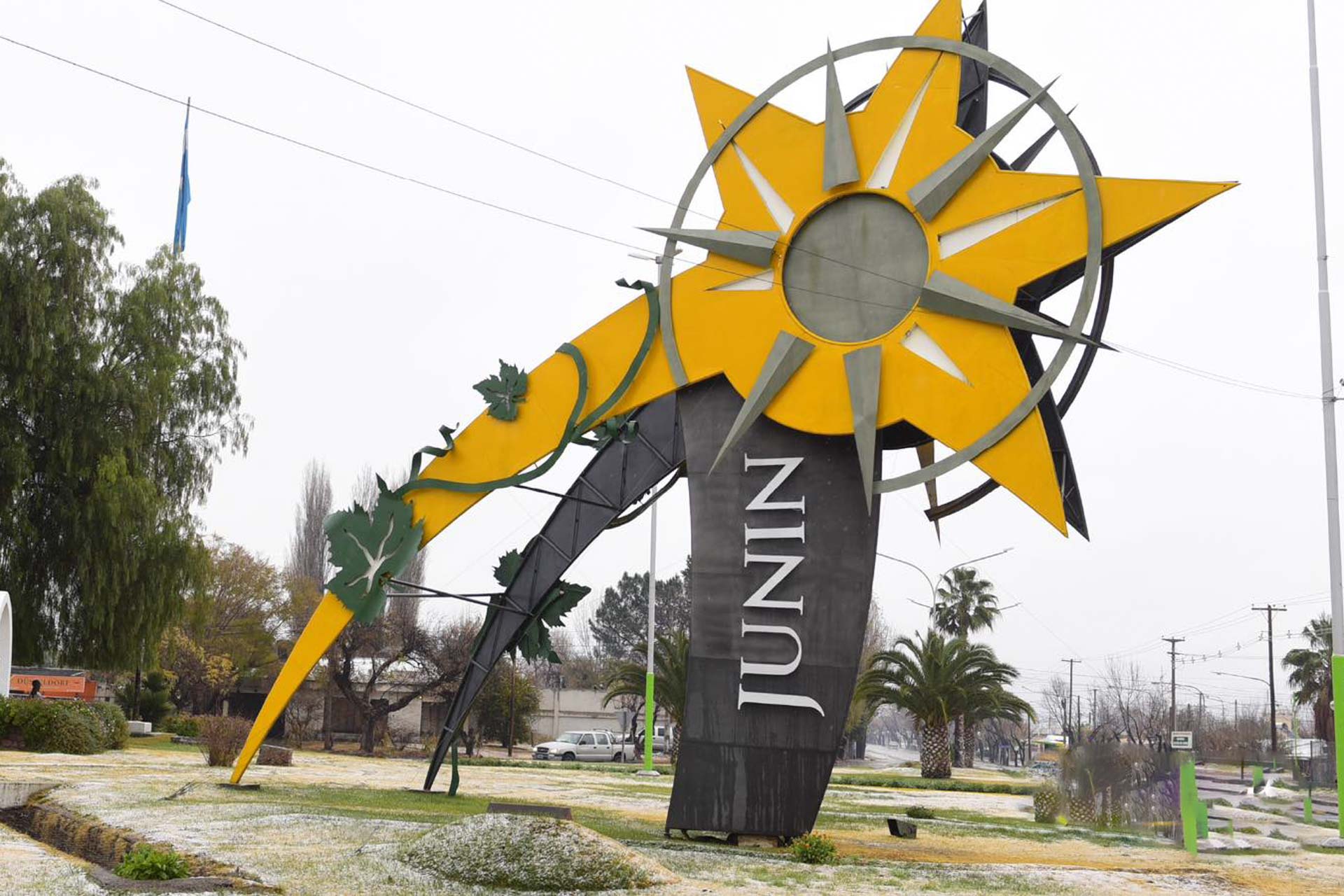 monumento sol
