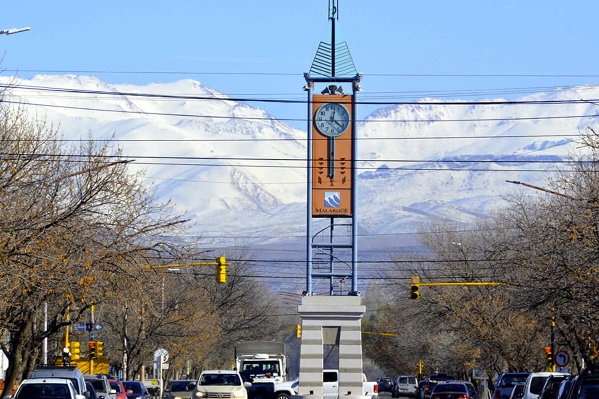 monumento reloj