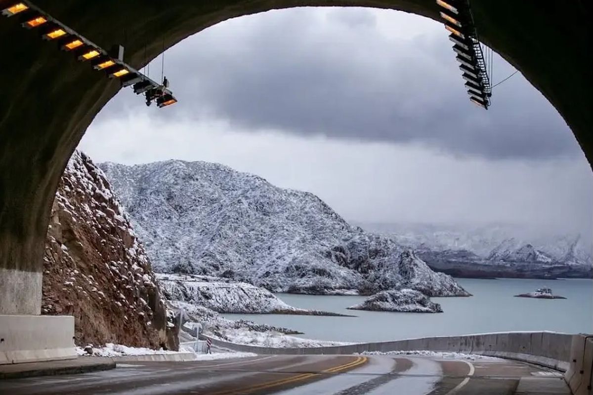 túnel-nieve-montaña