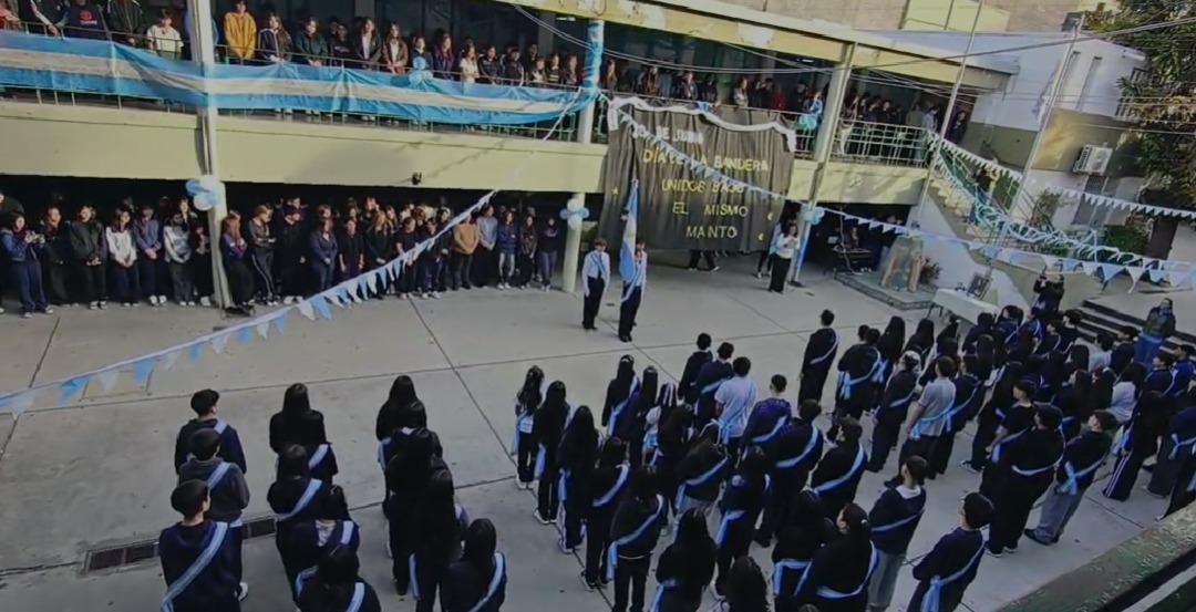 La escuela Manuel Belgrano homenajeó al creador de la Bandera