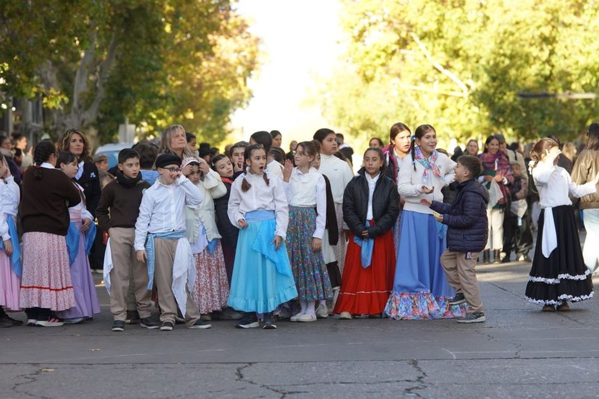 estudiantes en la calle