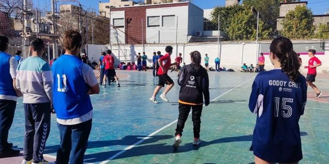 Comienzan las capacitaciones del programa provincial Deporte Escolar 2026