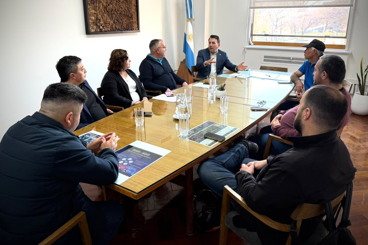 Convenio DGE UATRE- Autoridades DGE - Firma