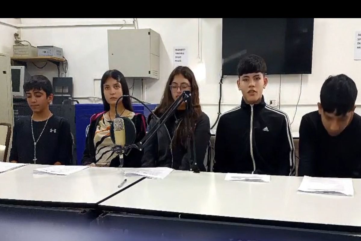 estudiantes vía streaming