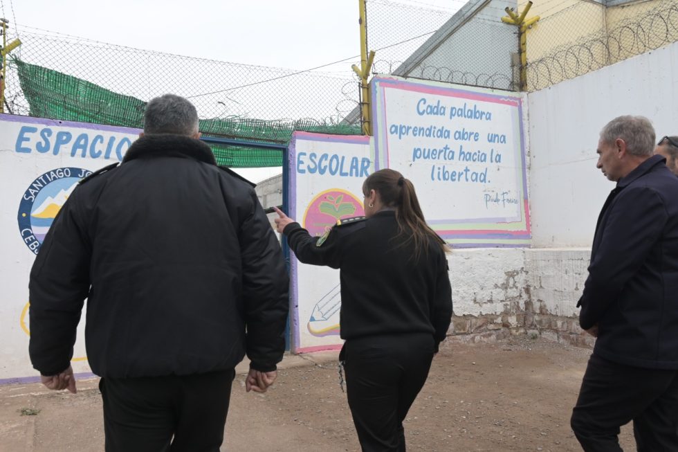 finlaidad-de-estudios-estudiantes-en-encierro.