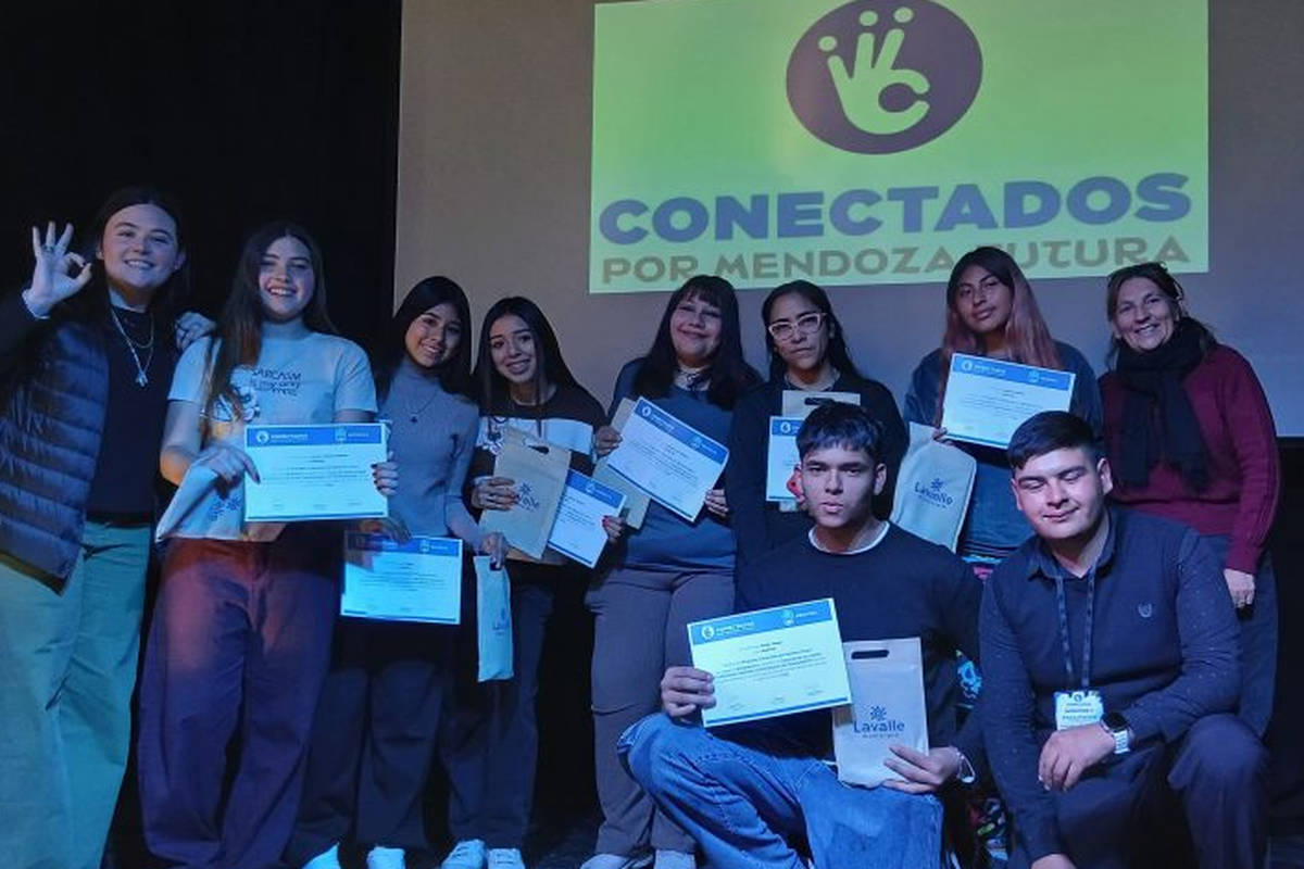 muestra anual de programa conectados